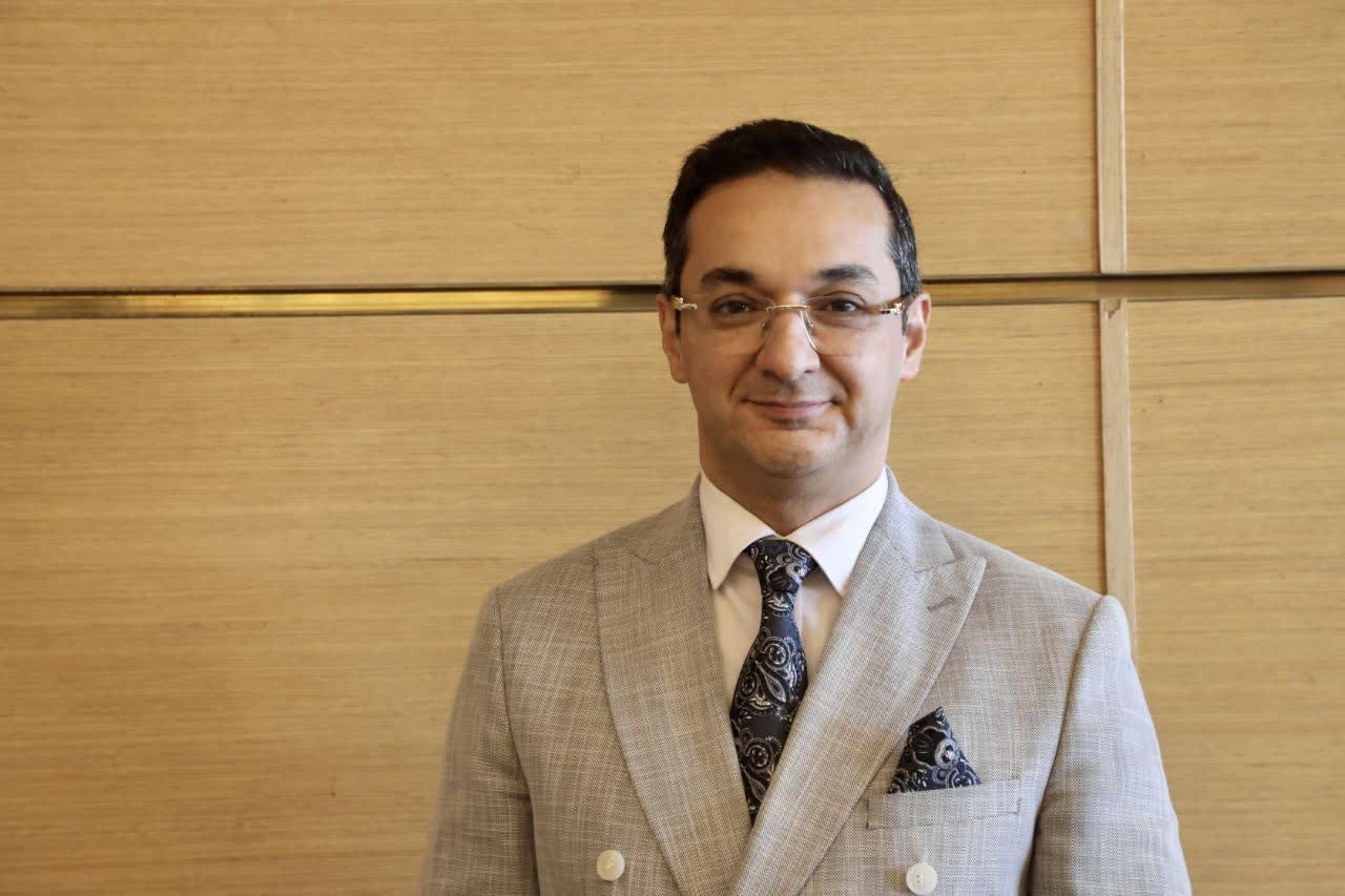 dr-esfehanizadeh